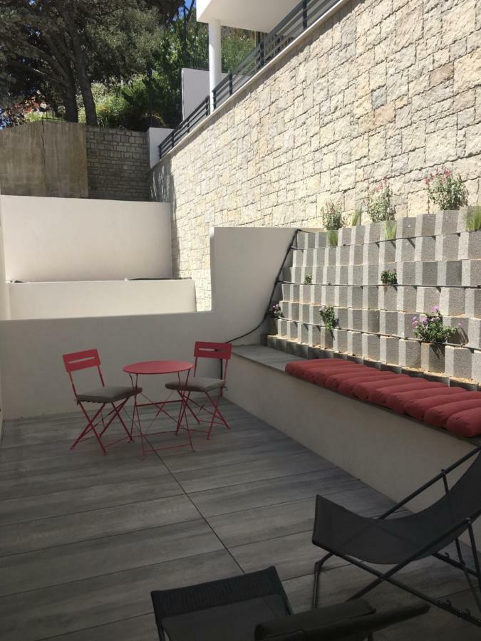 Studio De Prestige Dans Residence Face A La Mer Bandol Exterior photo